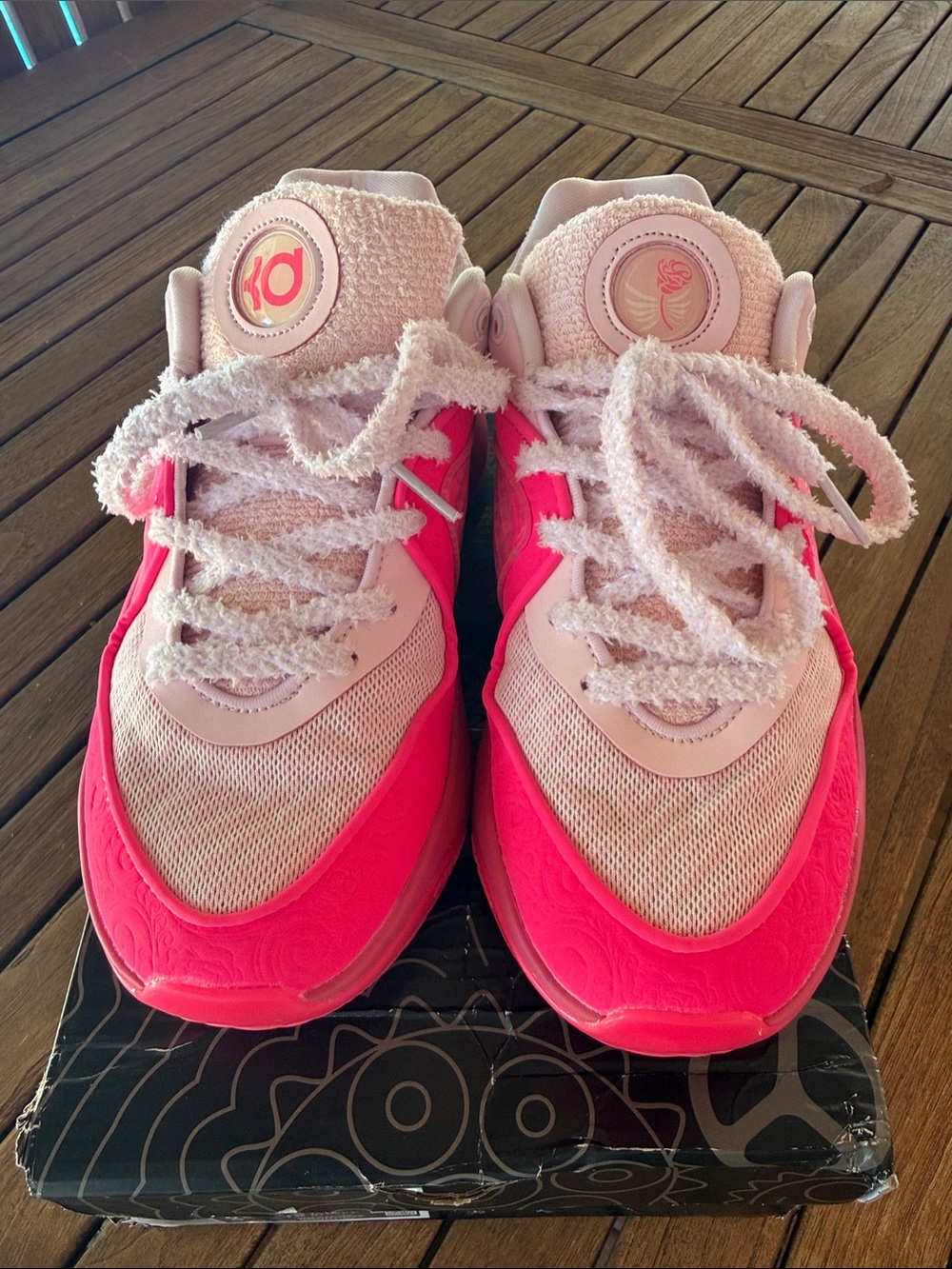 Nike KD 16 ‘Aunt Pearl’ Edition - Basketball Sneakers - Size 6.5